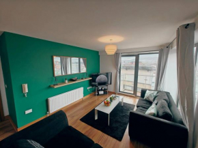 2br Mountain View City Centre